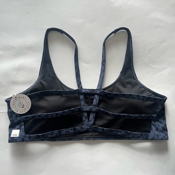 NEW Vuori Yosemite sports bra XL - Picture 6 of 7